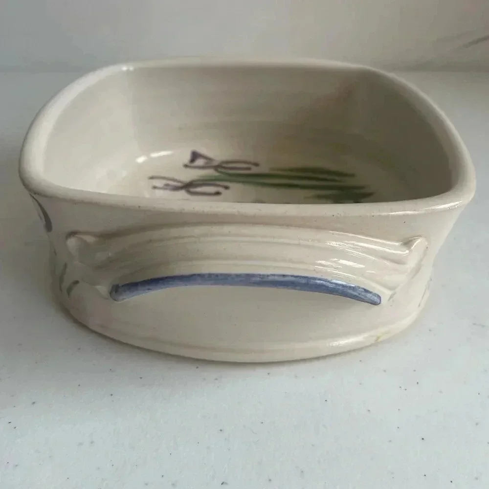 Mississippi Mud pottery Serving Dish Floral like new 7x7x3 Hand Thrown Alton, IL